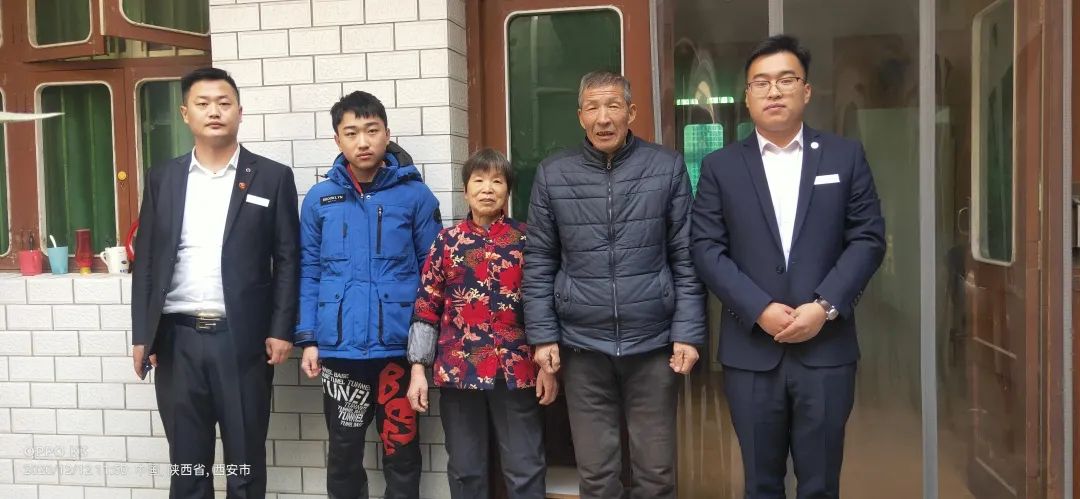 家访,路上,贫困,学子,扬起,能改变,命运,教育,指引,风帆